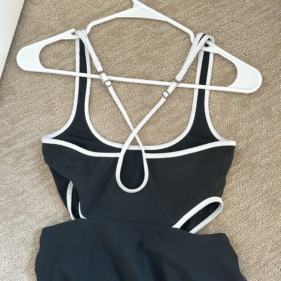 Abercrombie Exercise Dress - Picture 4 of 4
